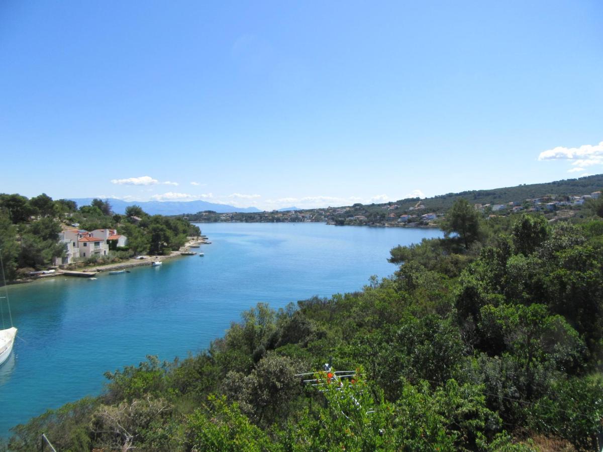 Seafront Rural Big House At Solta Croacia Island Vila Nečujam Exterior foto